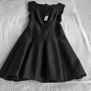HALSTON HERITAGE LITTLE BLACK DRESS SIZE 10